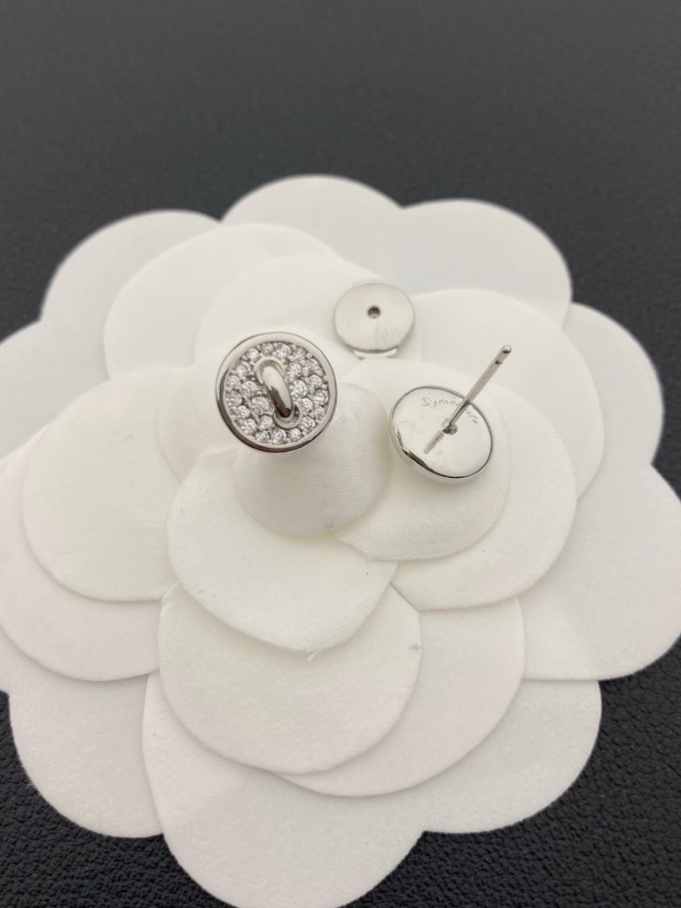 New Pomellato Stud Earrings — image 7 of 8